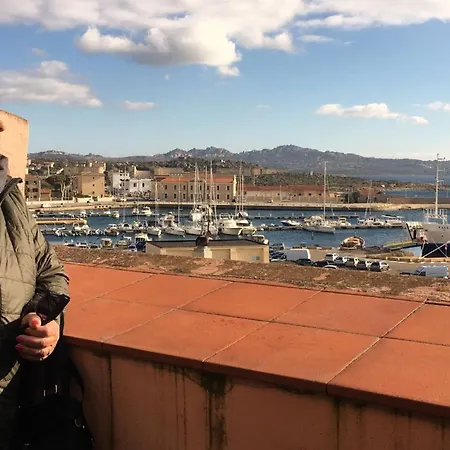 Genovese 20 Pensión La Maddalena (Sassari)